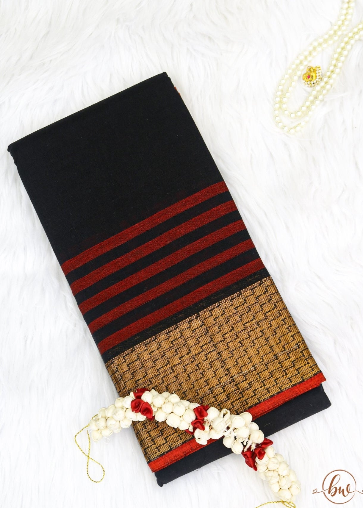 Narayanpeth Serenity Saree Black