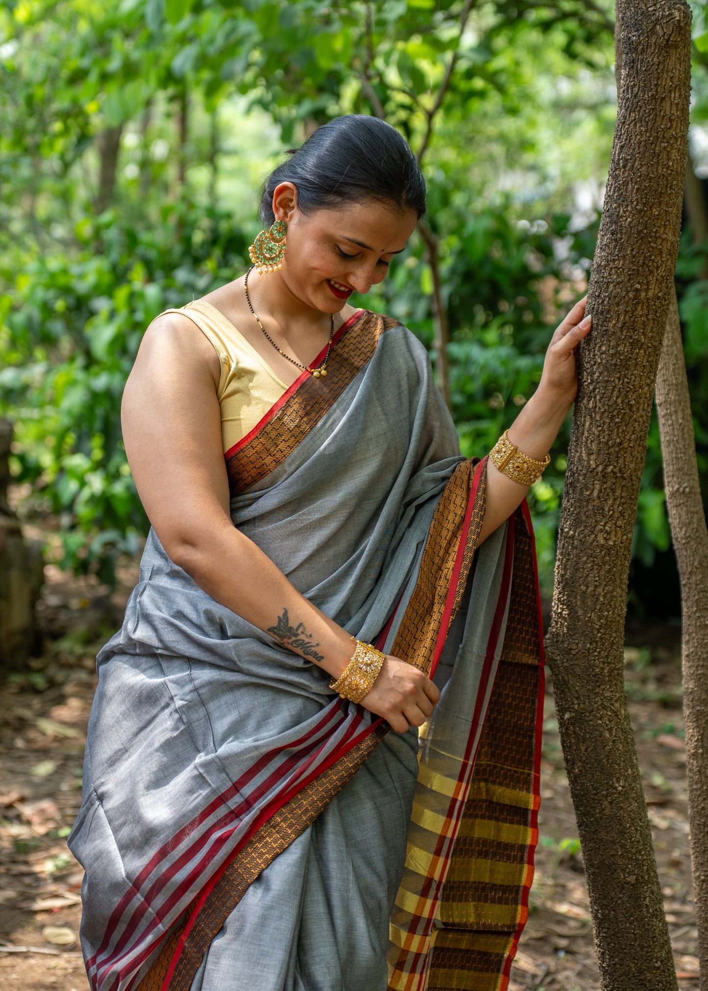 Narayanpeth Serenity Saree Grey